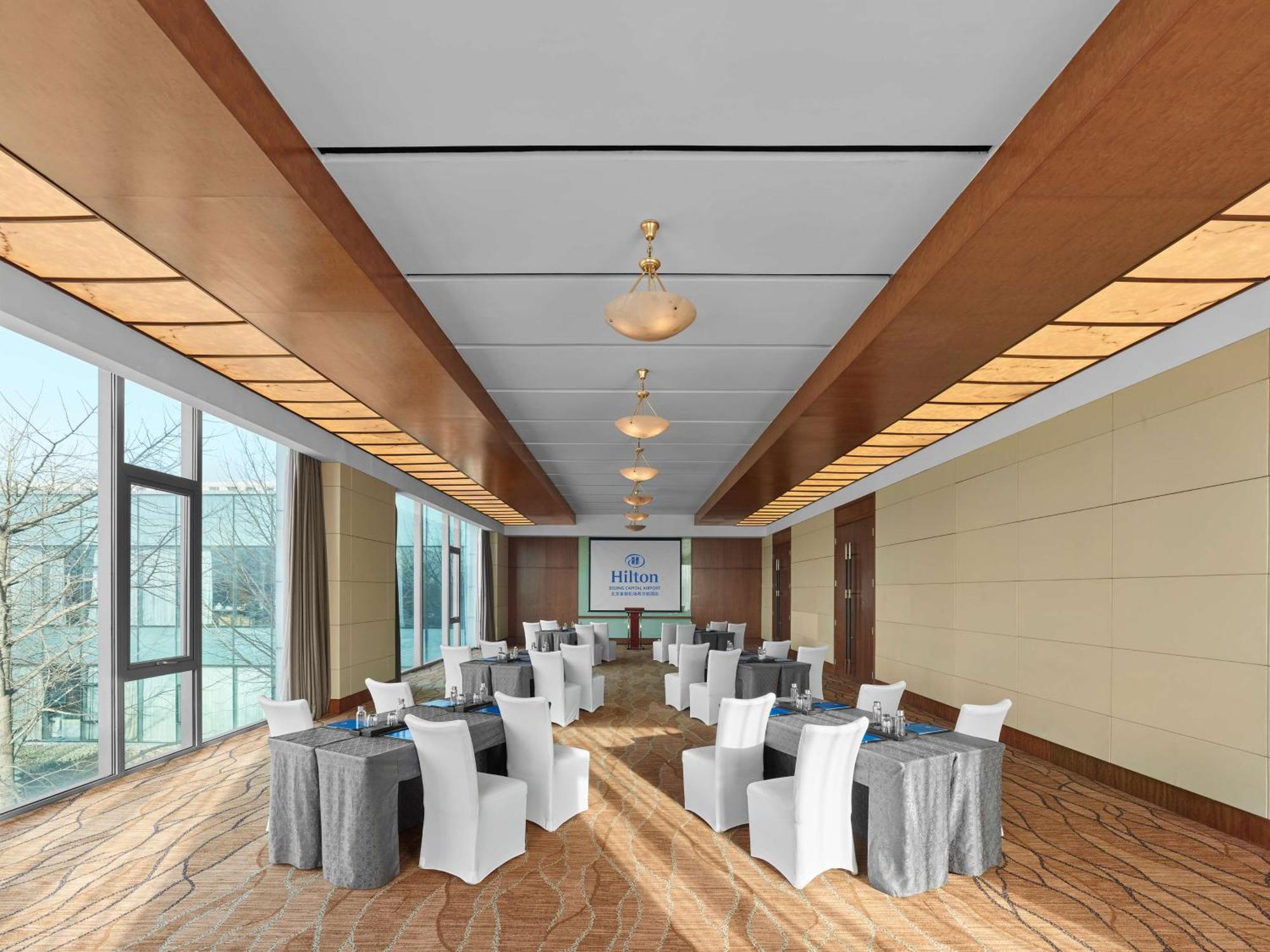 Hilton Beijing Capital Airport Hotel Shunyi Exterior foto